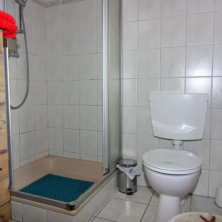 Im Appartementhaus Stapel, * Büsum